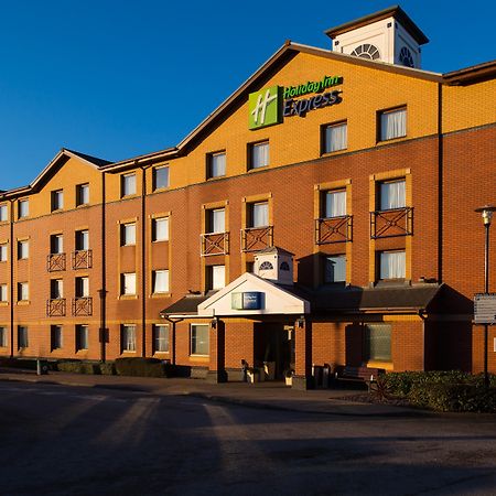 Holiday Inn Express Stoke-On-Trent, An Ihg Hotel Exterior foto